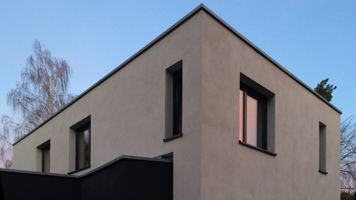 A2F Architekten Einfamilienhaus Berlin Außenansicht Obergeschoss morgens